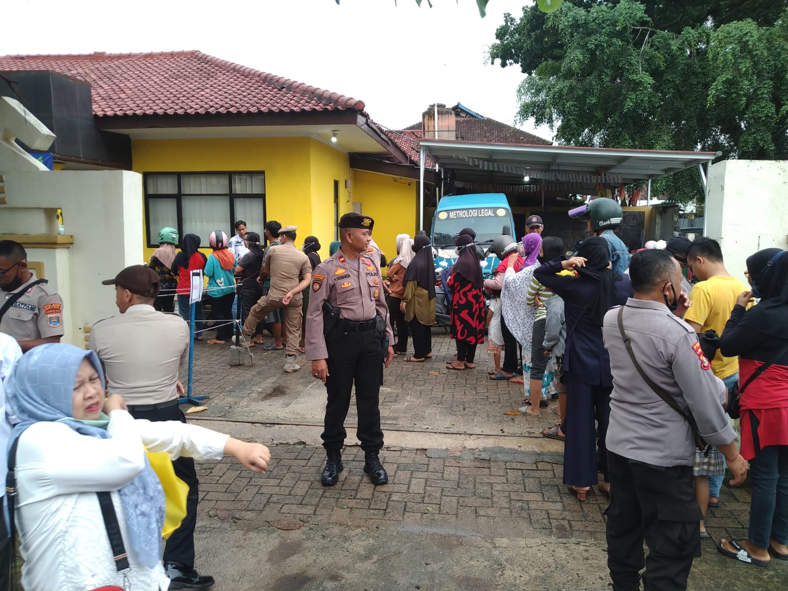 Polres Metro Laksanakan Pengamanan Penetrasi Pasar Murah